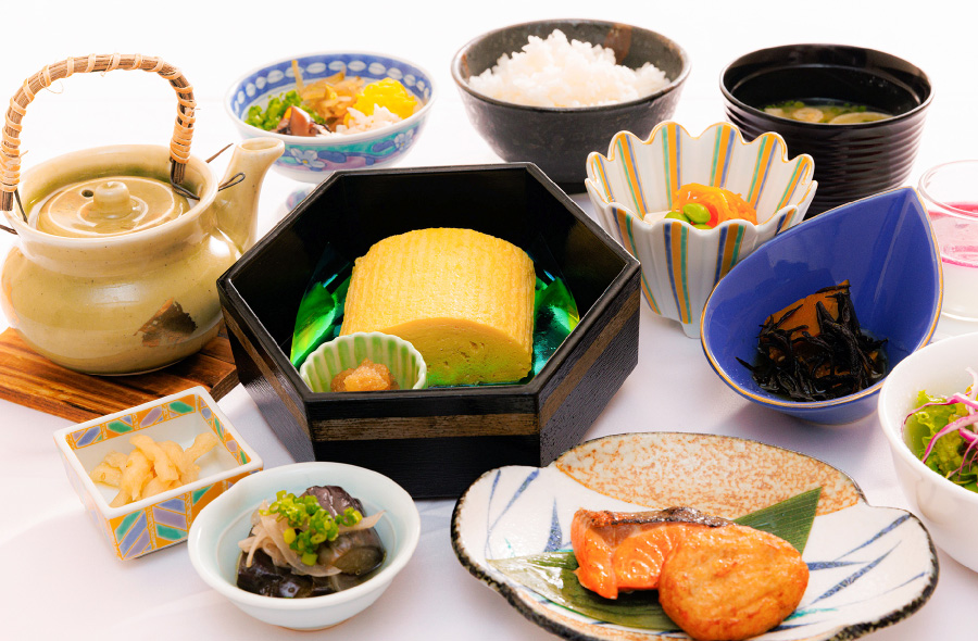 朝食