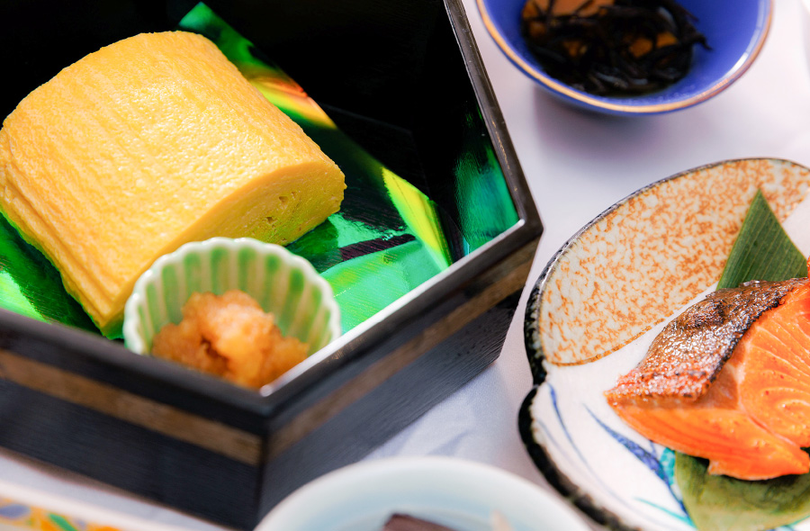 朝食