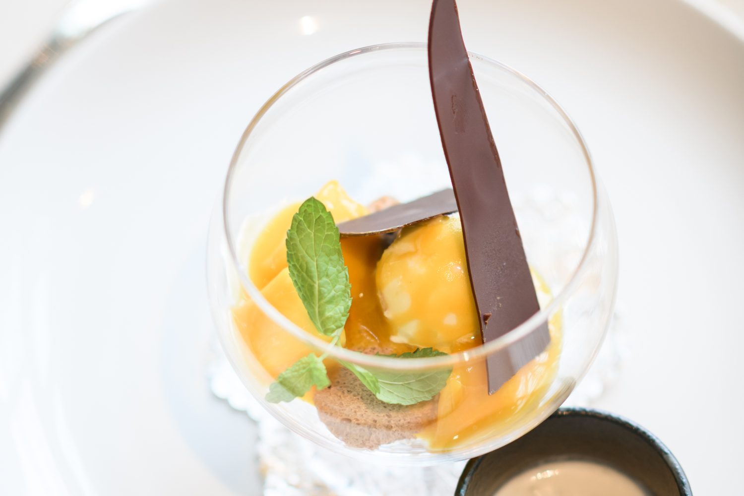 幸せの黄色いデザート
～マンゴーパルフェ　タピオカを添えて～